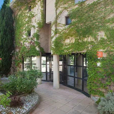 Odalys Aix En Provence Les Floridianes Szálloda 4*